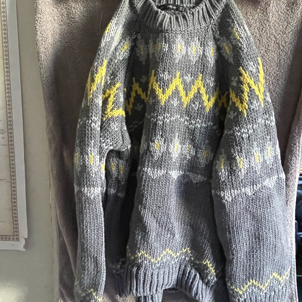 Zara Gray Knit Sweater | Yellow Pattern Design | Cozy Winter Pullover
